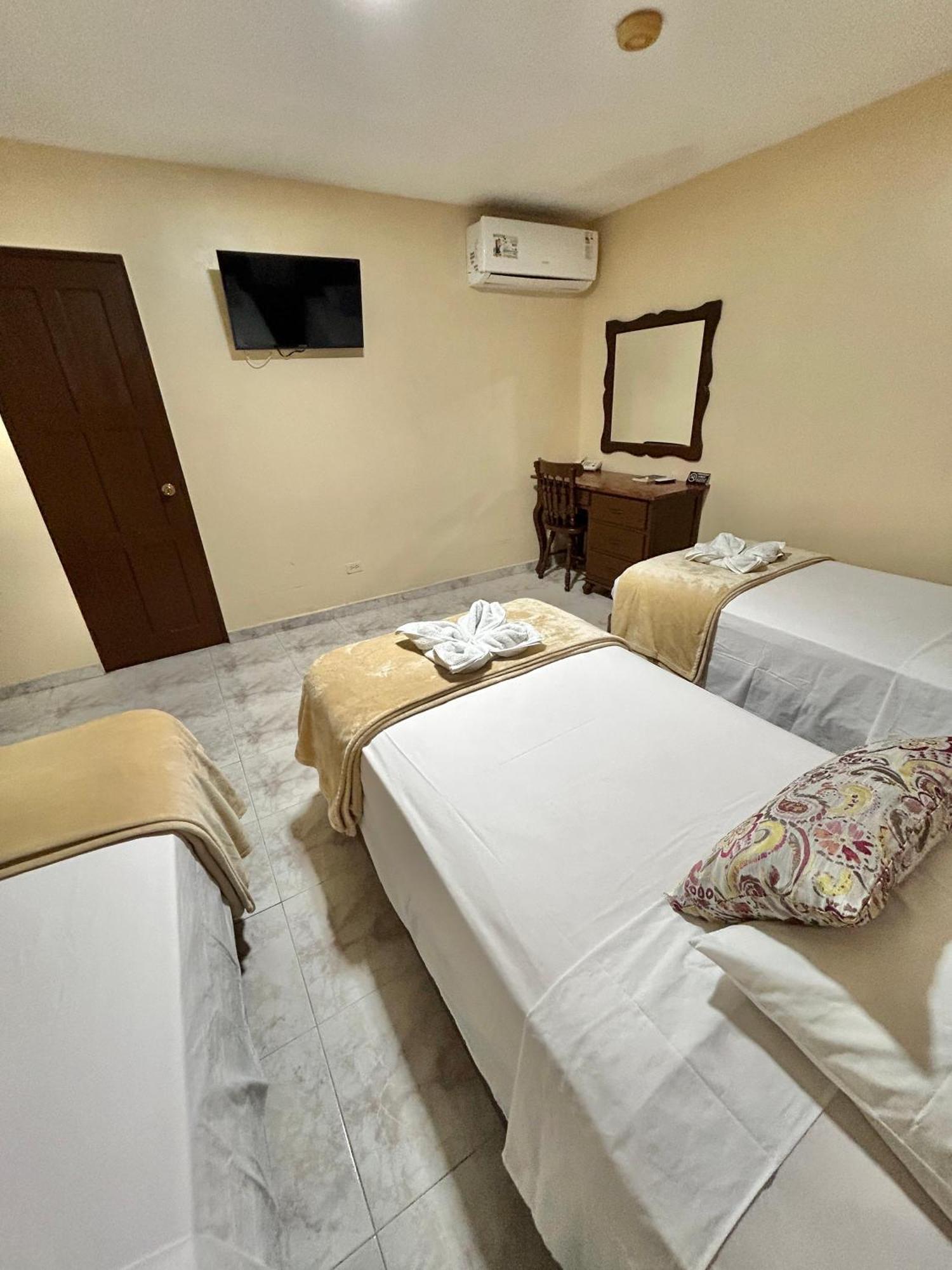 Hotel Madrid Chiriqui 다비드 외부 사진