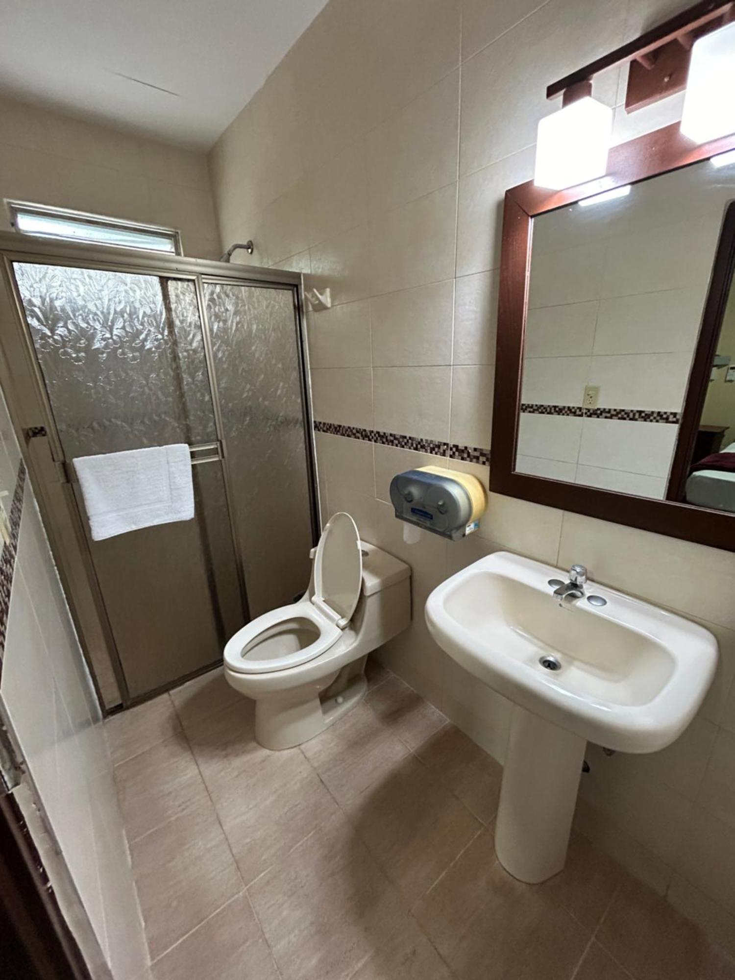 Hotel Madrid Chiriqui 다비드 외부 사진