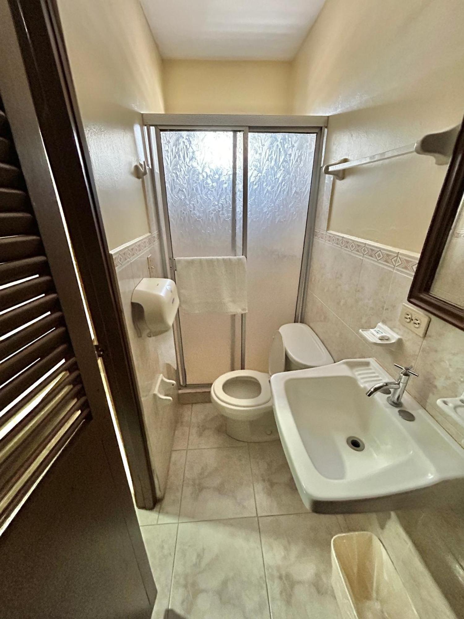 Hotel Madrid Chiriqui 다비드 외부 사진
