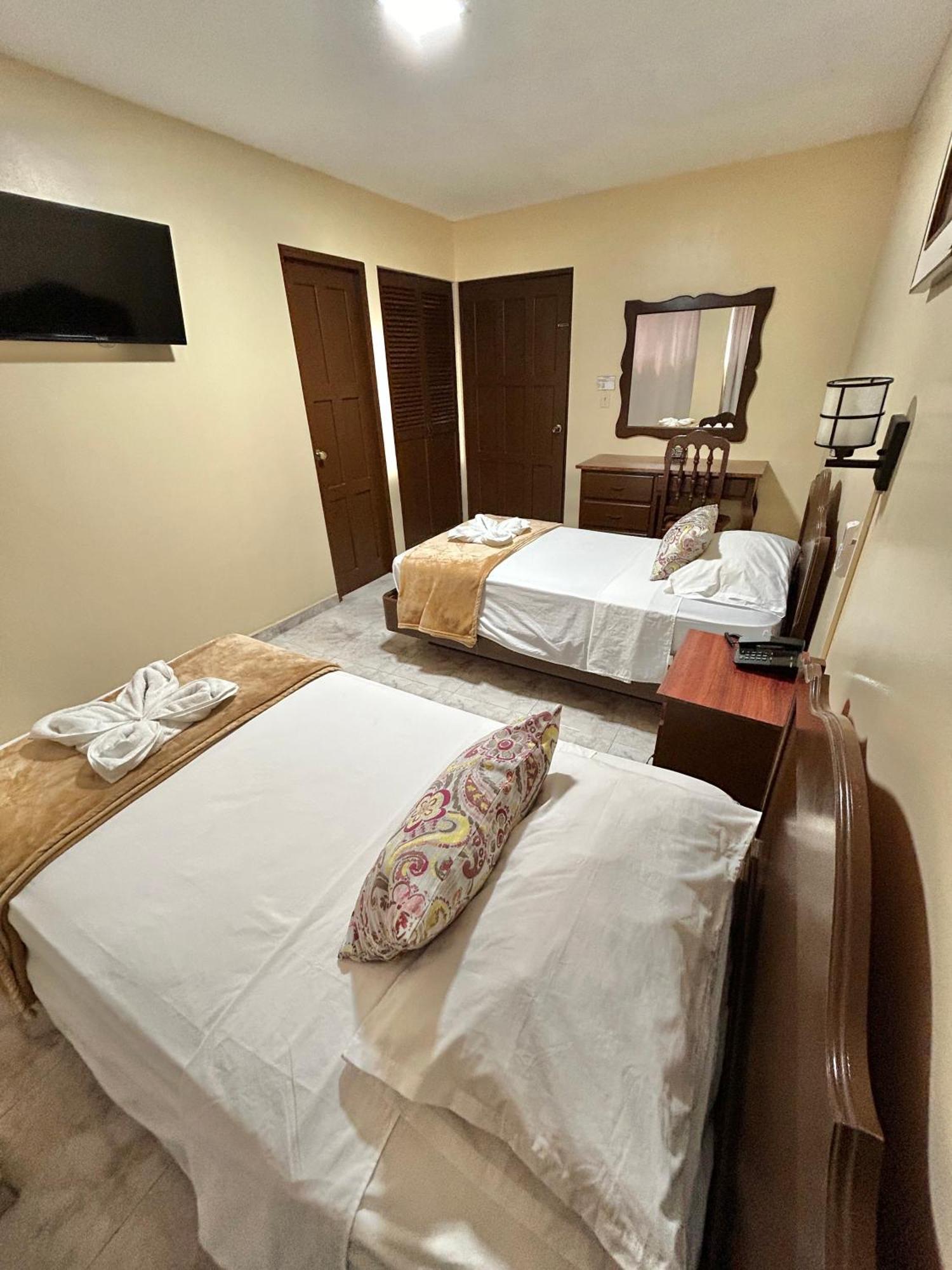 Hotel Madrid Chiriqui 다비드 외부 사진